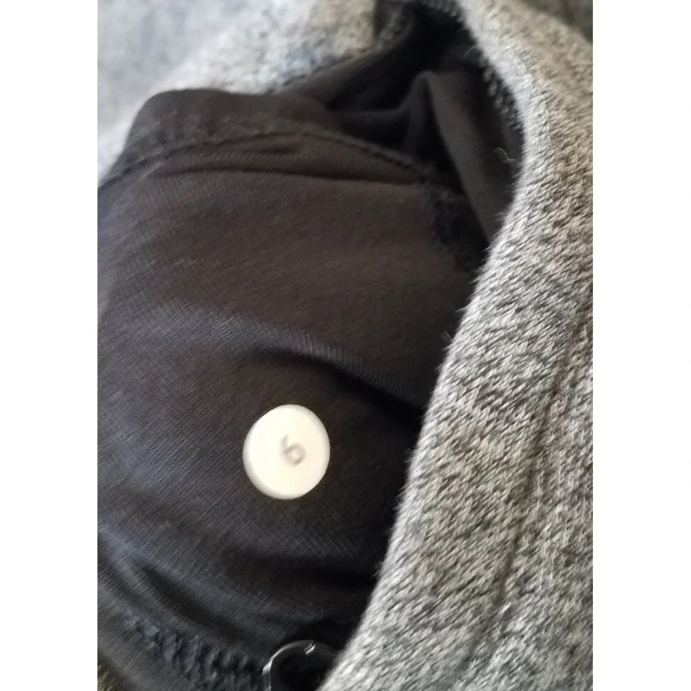Lululemon Sweater Women size 6 High Neck‎ Cowl Gray Full Zip Thumbholes